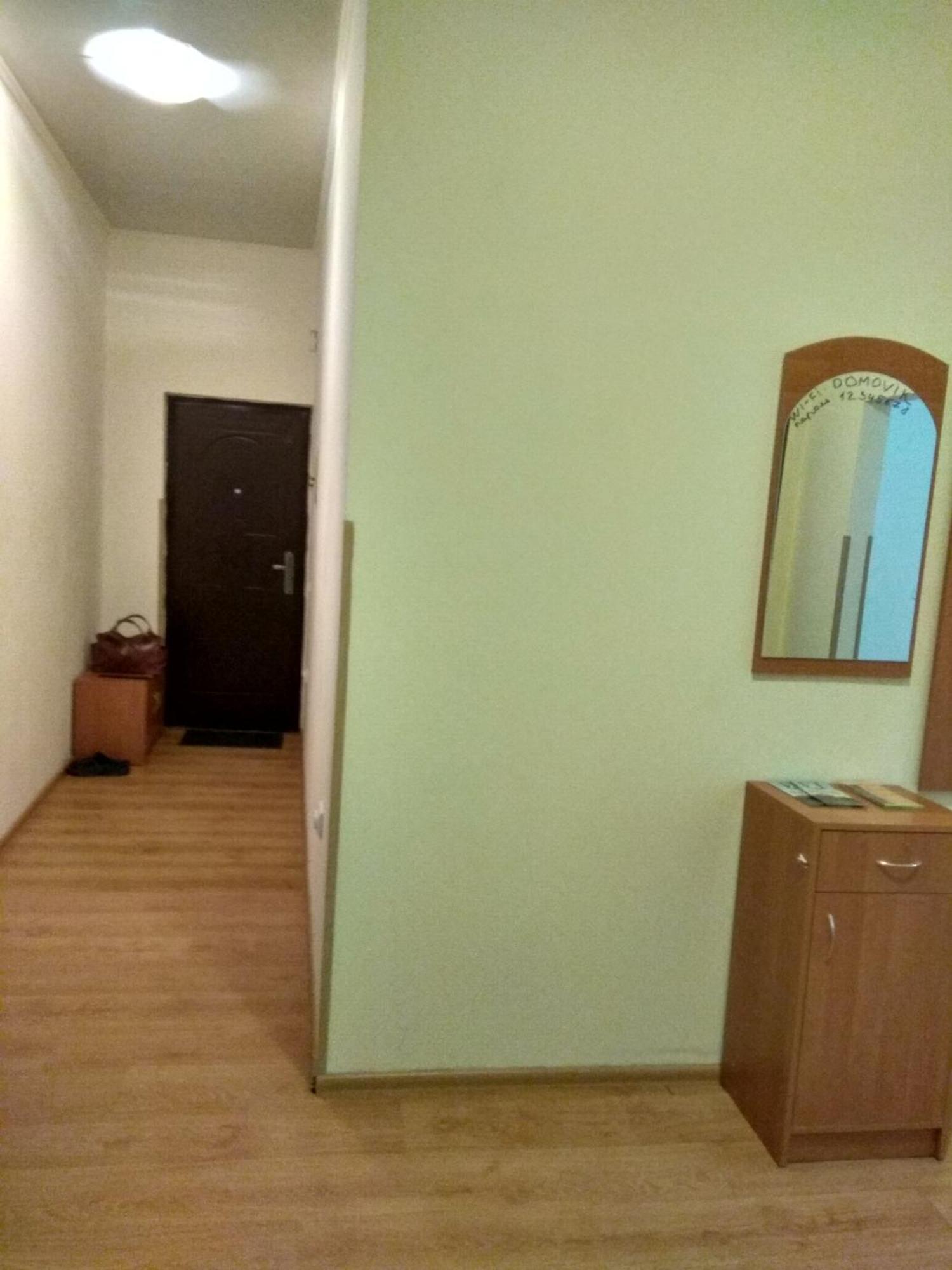 Apartments On Beregovskaya 3 Mukacheve Ruang foto