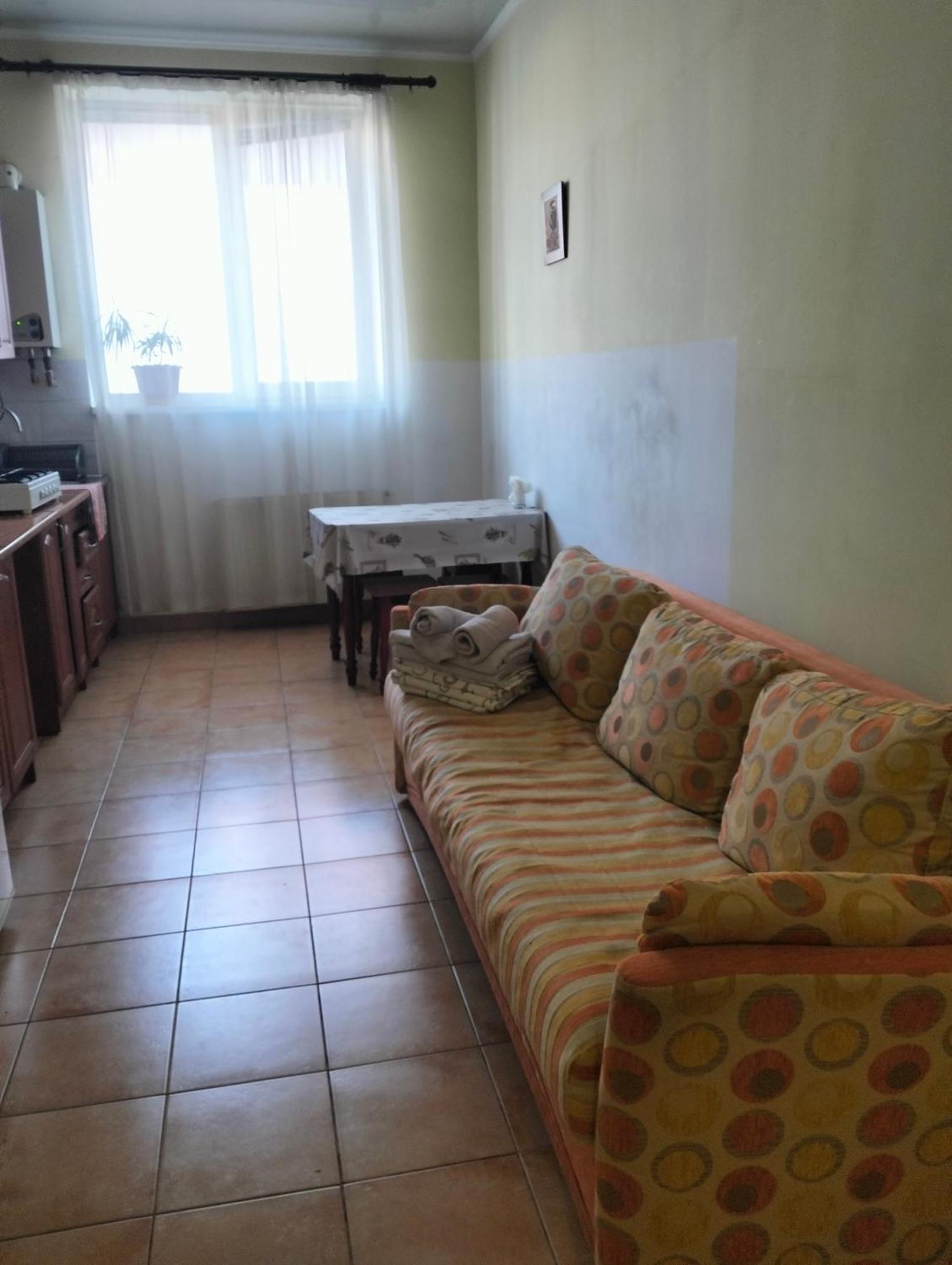 Apartments On Beregovskaya 3 Mukacheve Bagian luar foto