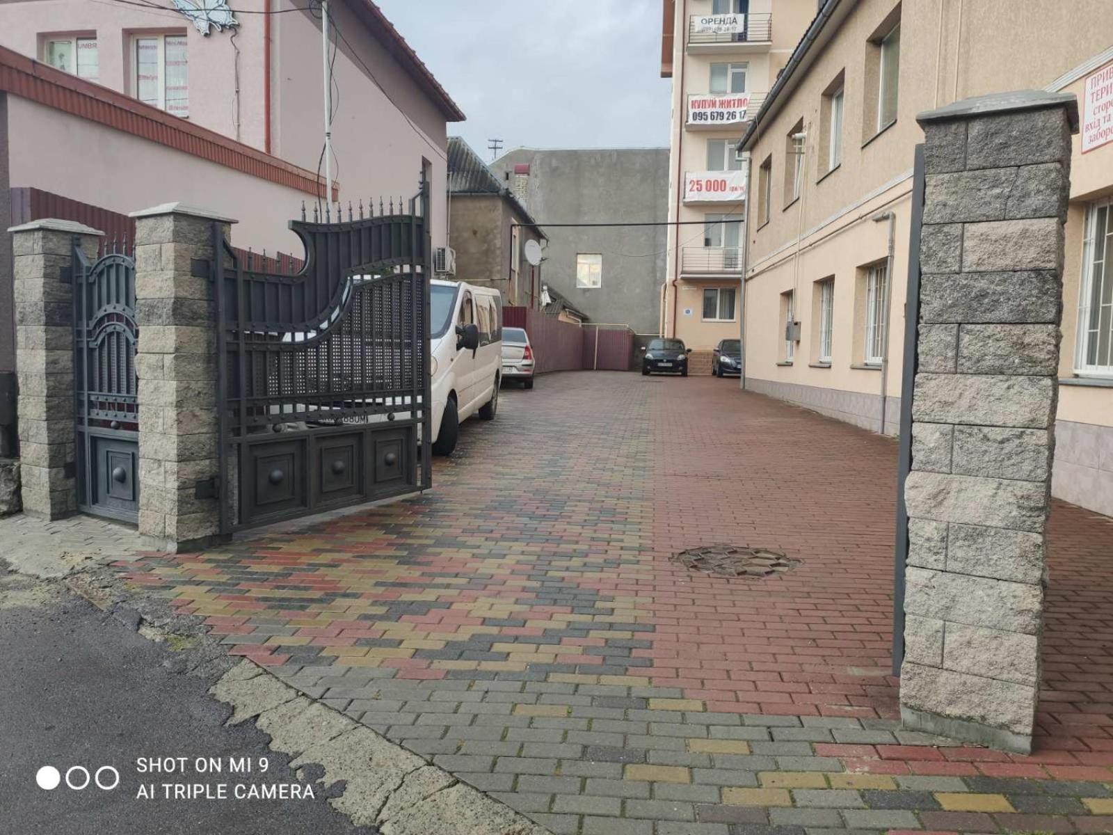 Apartments On Beregovskaya 3 Mukacheve Bagian luar foto